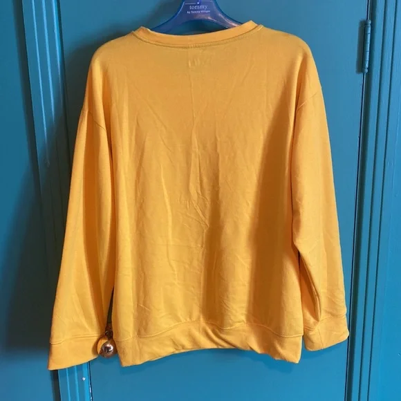 Happy Sweater! - Picture 5 of 5